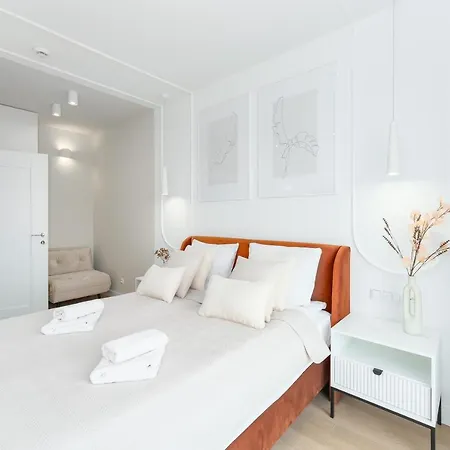 Z Basenem Polanki Aqua D307 アパート