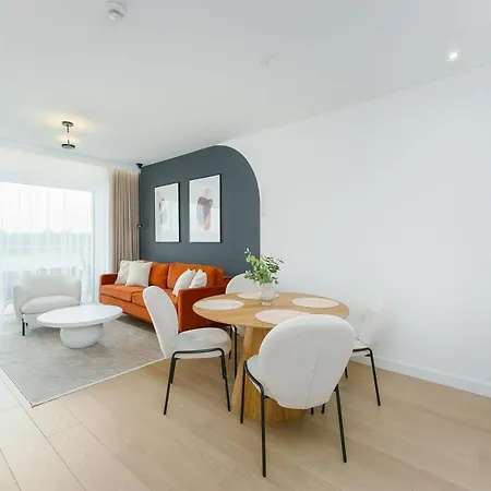 Z Basenem Polanki Aqua D307 コウォブジェク