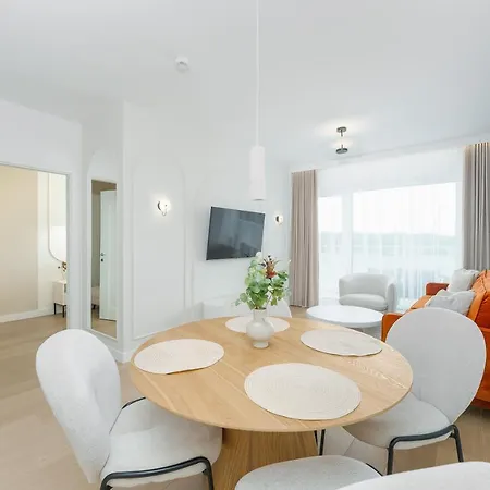 Z Basenem Polanki Aqua D307 Апартаменты *